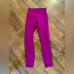 Lululemon wunder train size 4 25 inch
